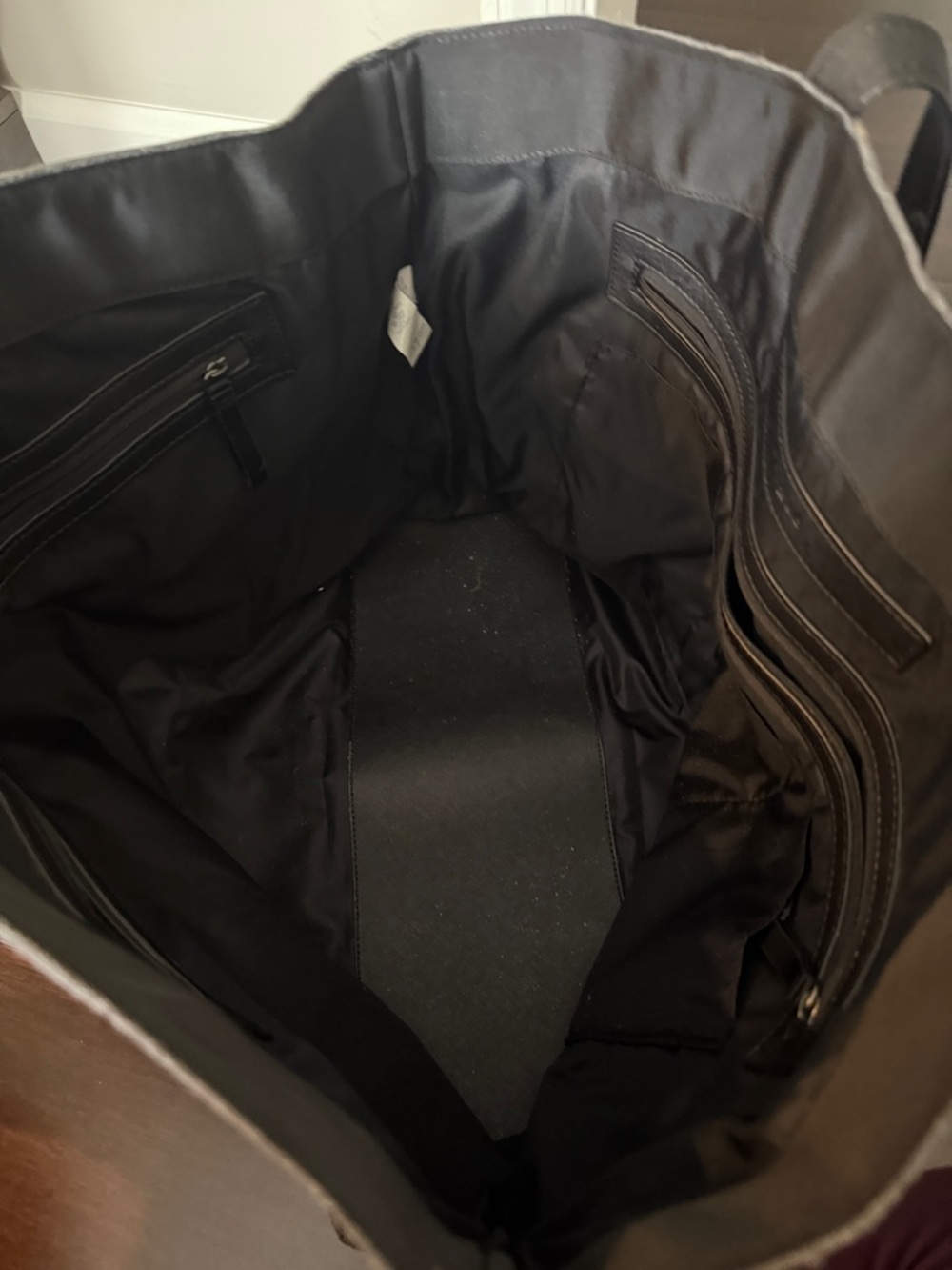 lululemon athletica Gray Tote with Black Handles - Picture 5 of 5